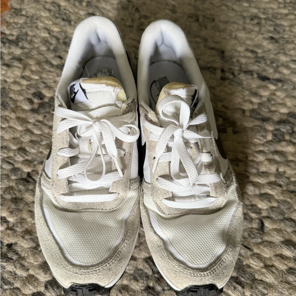 Nike Athletic Shoes - White - Picture 2 of 5